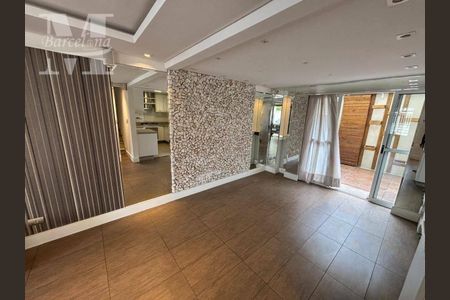 11_photo/94dce3bf5b.e100dba37721dde7-ATLAS-805434ce-ada8-44ca-bfd4-e6469fa2b554.jpg de casa à venda com 3 quartos, 163m² em Seminário, Curitiba