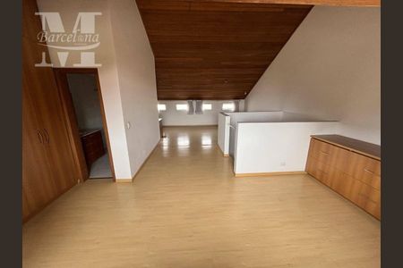 20_photo/94dce3bf5b.e100dba37721dde7-ATLAS-9841a430-48f6-4580-818d-d474475e6ebf.jpg de casa à venda com 3 quartos, 163m² em Seminário, Curitiba