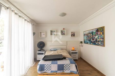 4_photo/94dce3bf5b.e100dba37721dde7-ATLAS-a9a1b30f-6b32-4ce5-84ec-b7426fa5809e.jpg de casa à venda com 3 quartos, 163m² em Seminário, Curitiba