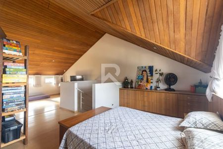 7_photo/94dce3bf5b.e100dba37721dde7-ATLAS-bd3863cf-1d54-4c99-a3ab-04f061fb6d29.jpg de casa à venda com 3 quartos, 163m² em Seminário, Curitiba