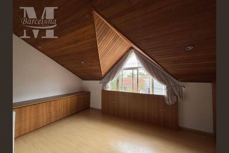 18_photo/94dce3bf5b.e100dba37721dde7-ATLAS-c5aa0748-8c89-4607-8328-726311f5a210.jpg de casa à venda com 3 quartos, 163m² em Seminário, Curitiba