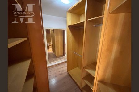 13_photo/94dce3bf5b.e100dba37721dde7-ATLAS-dbbe7baa-075e-4a81-abb2-7653cfaaaa85.jpg de casa à venda com 3 quartos, 163m² em Seminário, Curitiba