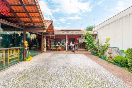 4_photo/94dce3bfd7.c06c3c5dbfc3661b-ATLAS-ee3ce651-ce81-49fa-8c09-1650bfcc4cef.jpg de casa à venda com 3 quartos, 266m² em Campina do Siqueira, Curitiba