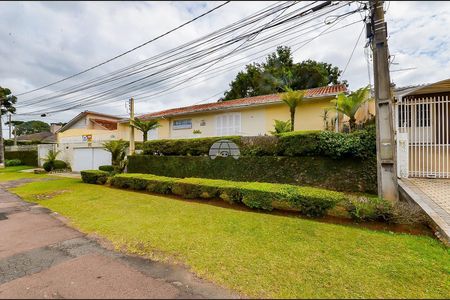 3_photo/94dce3c02f.2781d2ca693b02d7-ATLAS-a080835d-c22e-4b54-8818-0e7ef005fd65.jpg de casa à venda com 3 quartos, 134m² em Bigorrilho, Curitiba
