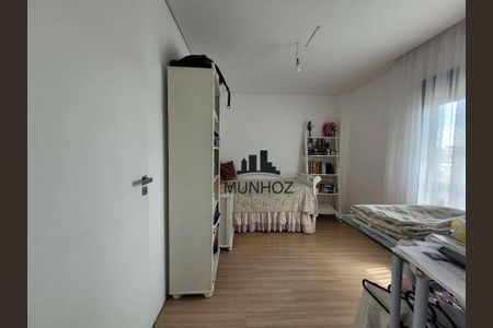 32_photo/94dce3c09f.b8a9f91cb517b5ed-ATLAS-dc69c4e8-5f7f-45ed-b51f-02b870e87a78.jpg de casa de condomínio à venda com 3 quartos, 141m² em Seminário, Curitiba