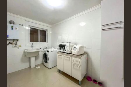 6_photo/94dce3c0c3.ceff8192393c33de-ATLAS-358d7bc6-b9c9-4ac6-accc-075a23bfa5e0.jpg de casa à venda com 3 quartos, 173m² em Campina do Siqueira, Curitiba