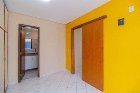 6_photo/94dce3c11b.a824f5d462c04ebd-ATLAS-4f28b2d8-0448-4130-80d8-cada9147b27e.jpg de apartamento para alugar com 1 quarto, 35m² em Campina do Siqueira, Curitiba