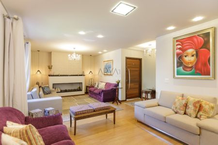 7_photo/94dce3c1d5.a944a7ef88bd55c6-ATLAS-3a64d34f-79ff-4998-8861-4f3c04e1ec3b.jpg de casa à venda com 4 quartos, 614m² em Campina do Siqueira, Curitiba