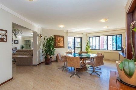 11_photo/94dce3c203.bd0a29f5f97f274a-ATLAS-3b3b5dc3-c83c-403b-830d-8dcd4c578f3e.jpg de apartamento à venda com 3 quartos, 183m² em Batel, Curitiba