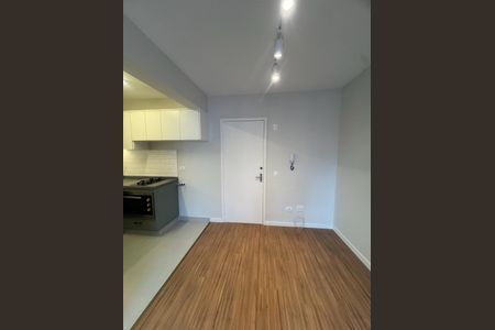 11_photo/94dce3c277.e24bd3bd1ff0c8e8-ATLAS-7c0e5c08-5712-4f2a-aeb5-dfda7a594276.jpg de apartamento para alugar com 1 quarto, 34m² em Bigorrilho, Curitiba