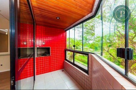 3_photo/94dce3c2f7.79c0d358e838f181-ATLAS-829cb48e-9e22-40eb-b145-cb442bfb621e.jpg de apartamento à venda com 4 quartos, 126m² em Bigorrilho, Curitiba