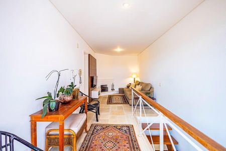 44_photo/94dce3c2f9.3da89fc49a284097-ATLAS-794774e2-b2cb-4372-8f6e-6269a6d9c0b1.jpg de apartamento para alugar com 2 quartos, 188m² em Bigorrilho, Curitiba