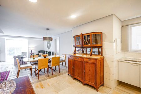 11_photo/94dce3c2f9.3da89fc49a284097-ATLAS-d738392d-ac72-472a-8ea3-132da6ce03c0.jpg de apartamento para alugar com 2 quartos, 188m² em Bigorrilho, Curitiba