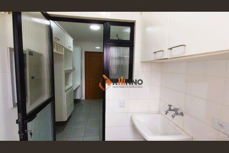 11_photo/94dce3c2f9.f3cd4ab4505be47b-ATLAS-d1a7a00a-91a1-4218-b621-e7d6f986357c.jpg de apartamento à venda com 3 quartos, 94m² em Bigorrilho, Curitiba