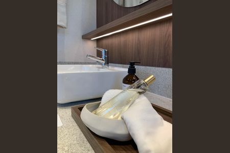 3_photo/94dce3c363.8cdf125b31d61fa3-ATLAS-5305d471-b64a-487c-acd9-d7b8d20a8f91.jpg de apartamento à venda com 3 quartos, 171m² em Mossunguê, Curitiba