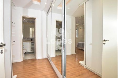 7_photo/94dce3c363.aafc750051720c32-ATLAS-40c1ea11-5039-4a9d-88d3-a12f6de8ea4c.jpg de apartamento à venda com 3 quartos, 131m² em Mossunguê, Curitiba