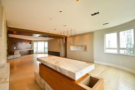 10_photo/94dce3c363.b7a28b76476596d7-ATLAS-4221df8d-be46-477e-a1ce-eeedfb821c4d.jpg de apartamento à venda com 3 quartos, 214m² em Mossunguê, Curitiba