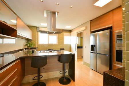 34_photo/94dce3c363.b7a28b76476596d7-ATLAS-8008f2df-f2cd-4b09-ba5b-5c84e94e9450.jpg de apartamento à venda com 3 quartos, 214m² em Mossunguê, Curitiba