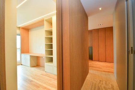 26_photo/94dce3c363.b7a28b76476596d7-ATLAS-d9b82fba-5638-46f2-b28b-1c46de689d29.jpg de apartamento à venda com 3 quartos, 214m² em Mossunguê, Curitiba