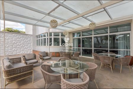 44_photo/94dce3c363.eb4747a7722cd593-ATLAS-568d2597-b7ba-4a79-9fbd-8e9531aea3d7.jpg de apartamento à venda com 3 quartos, 432m² em Campina do Siqueira, Curitiba