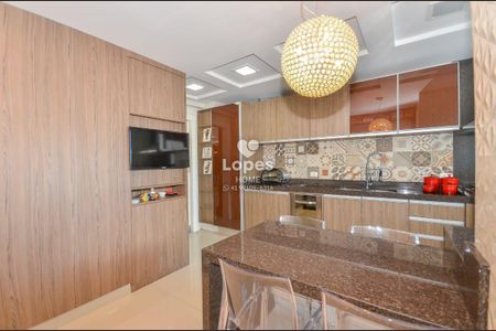 34_photo/94dce3c363.eb4747a7722cd593-ATLAS-a1855e8a-e09f-4bf1-bd0c-7df70b519473.jpg de apartamento à venda com 3 quartos, 432m² em Campina do Siqueira, Curitiba