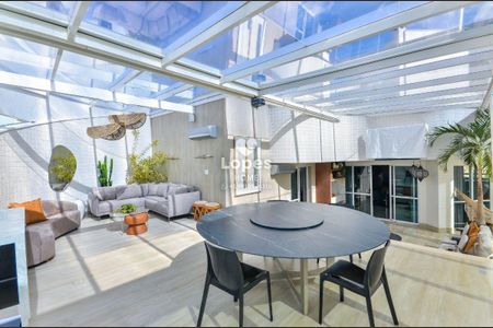 26_photo/94dce3c363.eb4747a7722cd593-ATLAS-d214dcfa-2239-4e7a-856b-86b45ce3e979.jpg de apartamento à venda com 3 quartos, 432m² em Campina do Siqueira, Curitiba