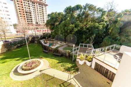 12_photo/94dce3c379.9b0e853e47463488-ATLAS-444c279c-3bb2-41e3-b8a5-2bf5a22d58d2.jpg de apartamento à venda com 4 quartos, 166m² em Mossunguê, Curitiba