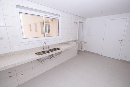 1_photo/94dce3c37b.aedec5af26ae6825-ATLAS-b0b23b56-8ba3-4d0d-a6ec-920fba7817a8.jpg de apartamento à venda com 4 quartos, 218m² em Mossunguê, Curitiba