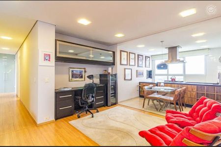 7_photo/94dce3c393.ceff8192393c33de-ATLAS-bba75899-d658-4ab4-9650-e8e1a16fd7d5.jpg de apartamento à venda com 3 quartos, 180m² em Campina do Siqueira, Curitiba