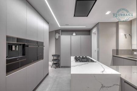 8_photo/94dce3c397.2bd6c31d73845aaa-ATLAS-b4c39465-e032-44a3-8c31-14976aa7162c.jpg de apartamento à venda com 4 quartos, 372m² em Campina do Siqueira, Curitiba