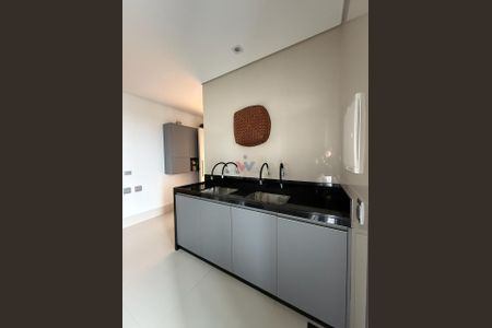 12_photo/94dce3c3a1.ff1ed52af1ecb987-ATLAS-3a9c42d0-173d-4dbb-a56e-9ae1d2a3fafa.jpg de apartamento à venda com 3 quartos, 431m² em Campina do Siqueira, Curitiba