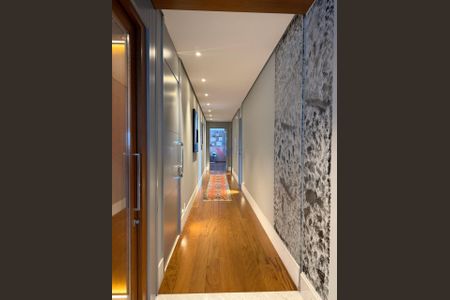 10_photo/94dce3c3a1.ff1ed52af1ecb987-ATLAS-3be1983c-13d4-46fc-932f-2b56ab8f6557.jpg de apartamento à venda com 3 quartos, 431m² em Campina do Siqueira, Curitiba