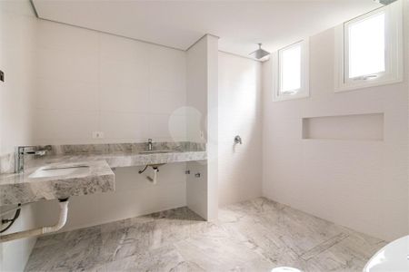 6_photo/94dce3c3c3.2bd6c31d73845aaa-ATLAS-70029b41-0d51-41b0-b00d-919e0e726d1f.jpg de apartamento à venda com 3 quartos, 160m² em Campina do Siqueira, Curitiba