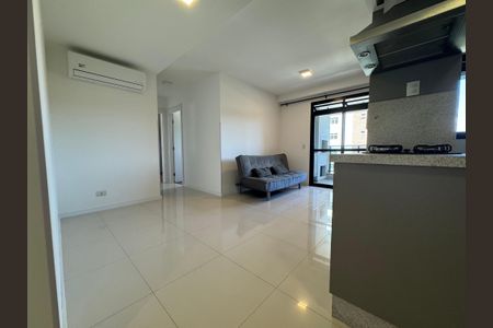 2_photo/94dce3c3c3.aafc750051720c32-ATLAS-1239eb57-e617-4b16-99c3-3a413b6a651b.jpg de apartamento para alugar com 2 quartos, 67m² em Campina do Siqueira, Curitiba