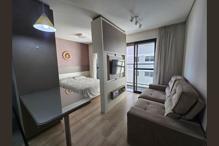 5_photo/94dce3c3cb.488d9430527a71af-ATLAS-2da5c715-d7b4-45a4-a6e6-83db9a68d5ff.jpg de apartamento à venda com 1 quarto, 40m² em Campina do Siqueira, Curitiba