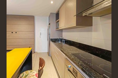 5_photo/94dce3c3cb.488d9430527a71af-ATLAS-ed8e2d09-4d1c-4436-b722-216a8f32ce90.jpg de apartamento para alugar com 1 quarto, 40m² em Campina do Siqueira, Curitiba