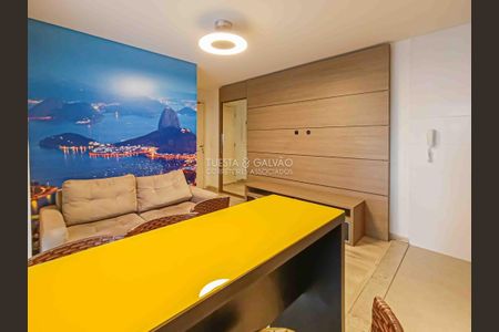 7_photo/94dce3c3cb.97d17fef2ce51bab-ATLAS-65b2fec9-7ec9-4dee-89dd-d268b1b0e981.jpg de apartamento para alugar com 1 quarto, 40m² em Campina do Siqueira, Curitiba