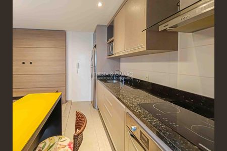 6_photo/94dce3c3cb.97d17fef2ce51bab-ATLAS-8e263250-48c9-4dca-88c1-24b464ea11ab.jpg de apartamento para alugar com 1 quarto, 40m² em Campina do Siqueira, Curitiba