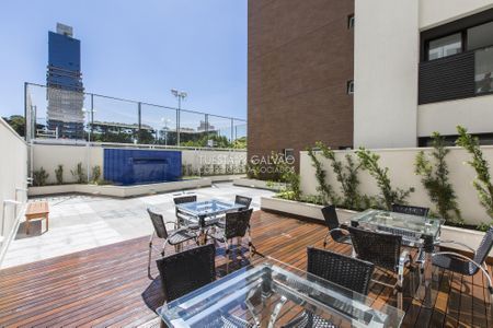 26_photo/94dce3c3cb.97d17fef2ce51bab-ATLAS-9bd5fb3c-52b7-420c-818e-96c856de8185.jpg de apartamento para alugar com 1 quarto, 40m² em Campina do Siqueira, Curitiba