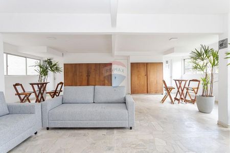 42_photo/94dce3c3cf.98afbf8d0004adb7-ATLAS-9488e353-96f6-4ba0-aa72-de1f2cd83bfb.jpg de apartamento à venda com 2 quartos, 45m² em Bigorrilho, Curitiba