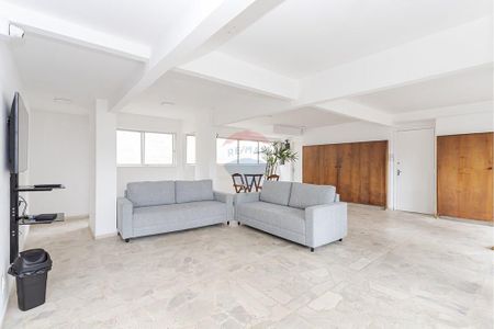 41_photo/94dce3c3cf.98afbf8d0004adb7-ATLAS-b917d253-6d86-40ae-ad79-8516cd4218cf.jpg de apartamento à venda com 2 quartos, 45m² em Bigorrilho, Curitiba