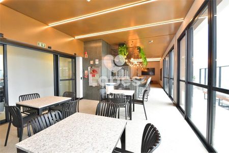 31_photo/94dce3c3d9.f861ecc718bdcbd7-ATLAS-e7b898f7-291f-4a0a-857b-700181b7041c.jpg de apartamento à venda com 2 quartos, 78m² em Campina do Siqueira, Curitiba