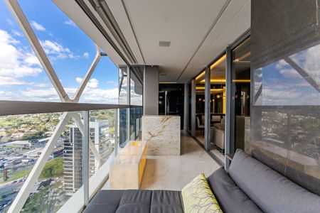 5_photo/94dce3c3f9.0f81dd1a9a4f6ffb-ATLAS-b38a8b3f-fd59-4a8b-9f9a-742a21f0a0f2.jpg de apartamento à venda com 4 quartos, 198m² em Campina do Siqueira, Curitiba