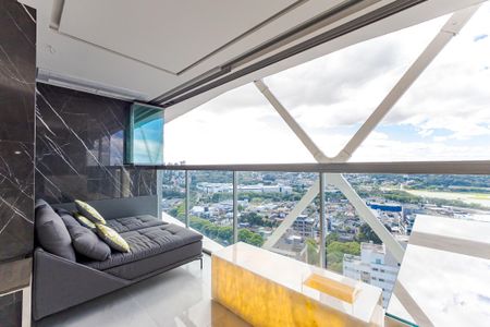 8_photo/94dce3c3f9.0f81dd1a9a4f6ffb-ATLAS-bfff368f-bd1e-473f-9304-c5fab8300f3e.jpg de apartamento à venda com 4 quartos, 198m² em Campina do Siqueira, Curitiba