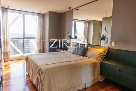 7_photo/94dce3c40b.605c8aca90d459e9-ATLAS-53aba813-b08e-4fd4-9891-df0fcbcce561.jpg de apartamento à venda com 4 quartos, 339m² em Campina do Siqueira, Curitiba