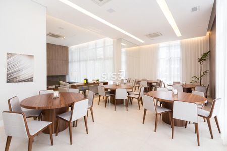 50_photo/94dce3c40b.8b58a223264b1c7e-ATLAS-2b803a6a-499e-42a1-9c9b-ac084e372dcd.jpg de apartamento à venda com 3 quartos, 339m² em Campina do Siqueira, Curitiba