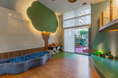 50_photo/94dce3c40b.9a892ca38e503515-ATLAS-467e15ea-0a97-4941-bc2b-7744dc1eace5.jpg de apartamento para alugar com 3 quartos, 338m² em Campina do Siqueira, Curitiba