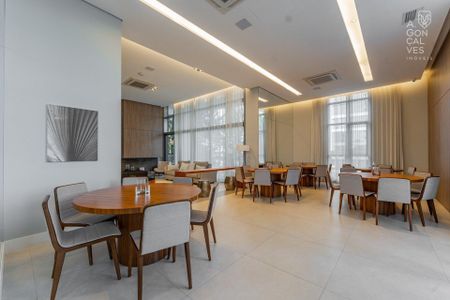 48_photo/94dce3c40b.9a892ca38e503515-ATLAS-8d169dec-bbd6-4ee4-8610-06f4a9c2da03.jpg de apartamento para alugar com 3 quartos, 338m² em Campina do Siqueira, Curitiba