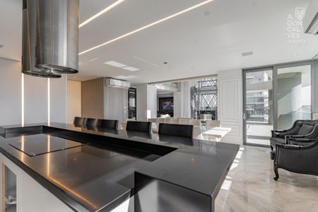 17_photo/94dce3c40b.9a892ca38e503515-ATLAS-8d321cbd-c04d-442d-90b4-ed3b15982564.jpg de apartamento para alugar com 3 quartos, 338m² em Campina do Siqueira, Curitiba