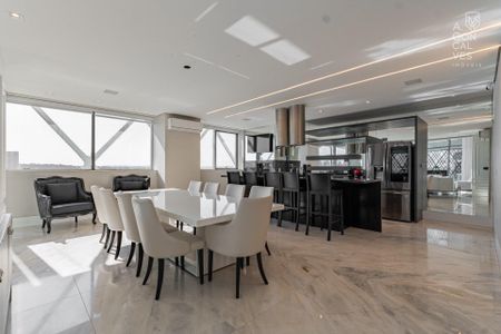 12_photo/94dce3c40b.9a892ca38e503515-ATLAS-ce2eb3a9-3629-4242-a10c-eaab1399faf4.jpg de apartamento para alugar com 3 quartos, 338m² em Campina do Siqueira, Curitiba